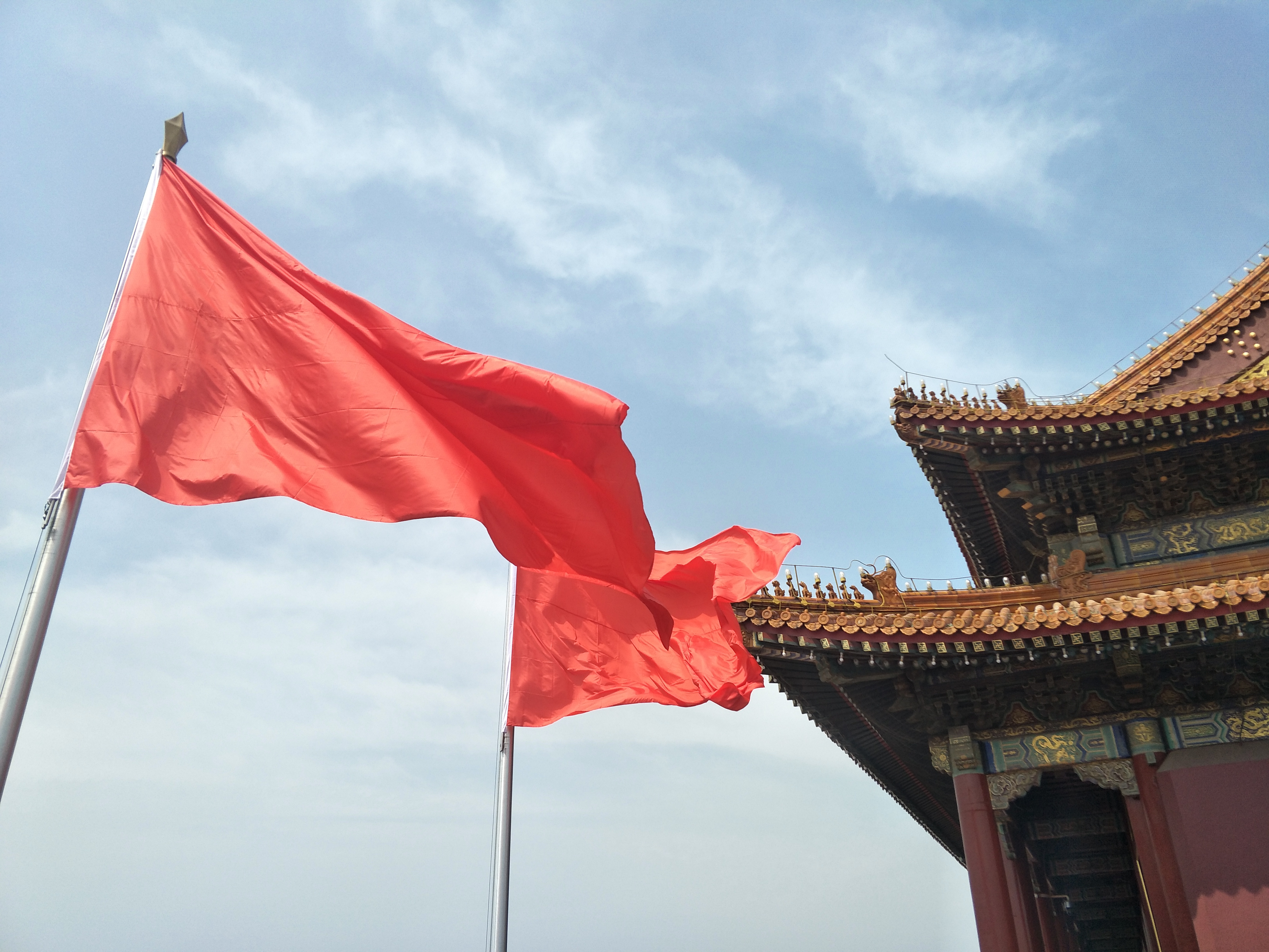 冬季天安门五星红旗迎风飘扬 | 北京